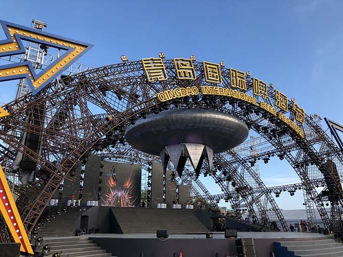 青島燈光音響租賃,青島演出設備租賃,青島LED屏租賃,青島舞美制作搭建